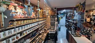 Se precisa ayudante de dependient@