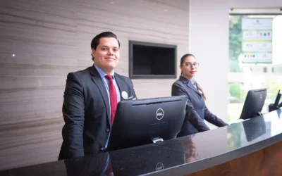 Hotel zona norte dispone de las siguientes vacantes.