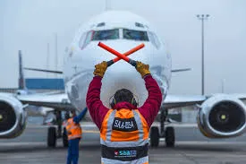 Buscamos auxiliares de rampa y coordinadores de pista/operaciones