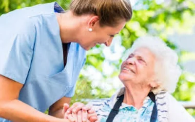 Se busca gerocultor/a – Residencia de personas mayores