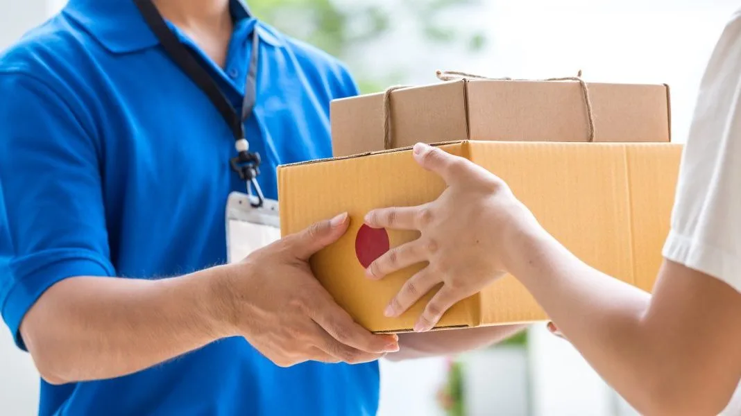 repartidores paquetería