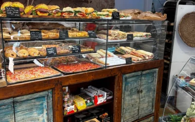 Se busca personal para caja y atención al público en panadería en Valldemossa