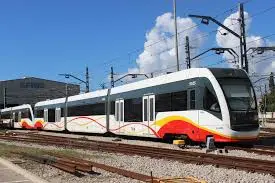 Se necesita personal de limpieza en estaciones de tren (Inca)