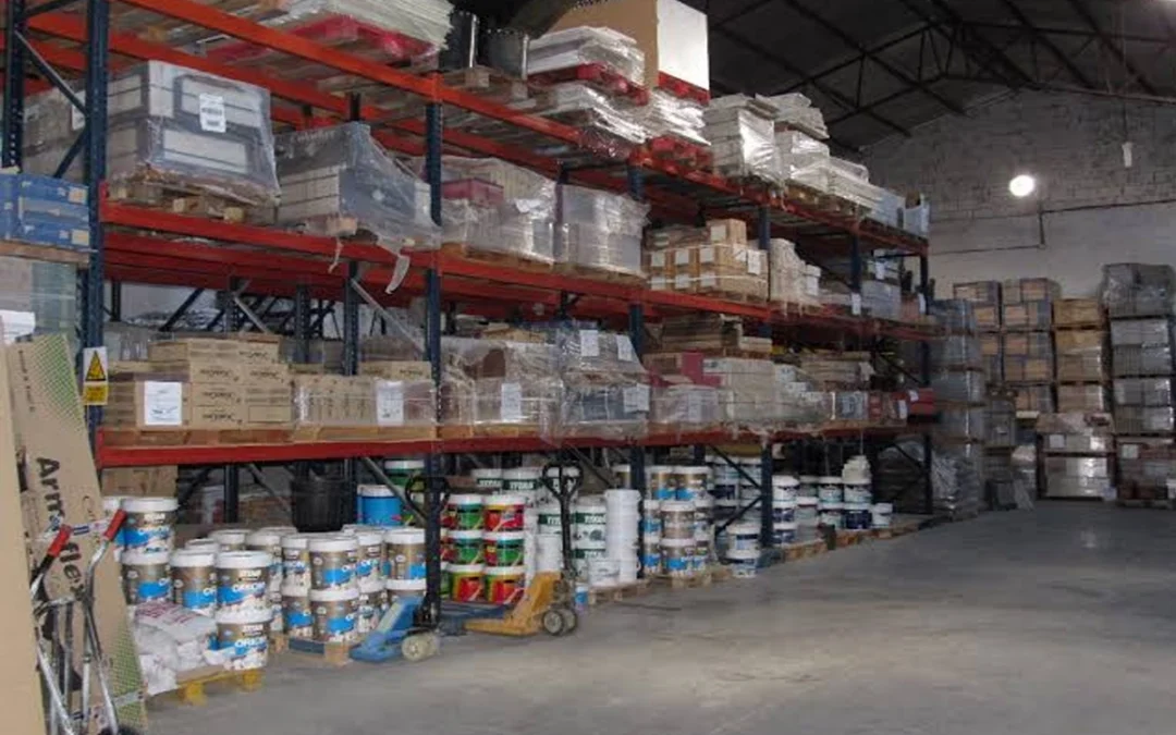 vendedor reponedor almacen construccion